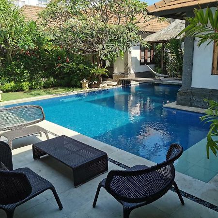 Villa Aliya Sanur 外观 照片